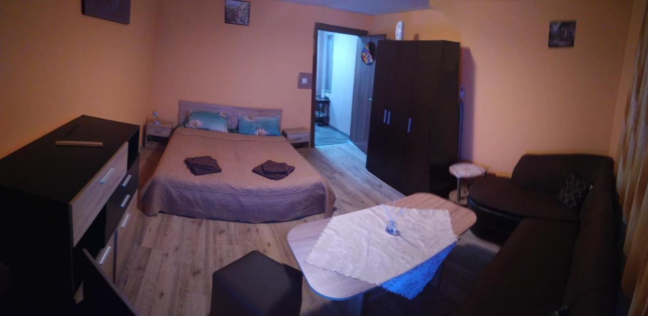 Apartament Edelvais Варна Екстер'єр фото